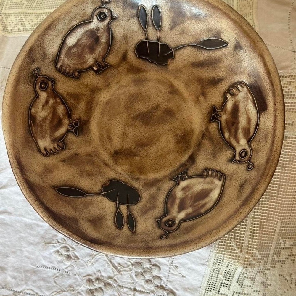 Mary 4 Mexico brown and tan ceramic plate with baby quail and bushes